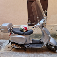 Vespa 125 lx