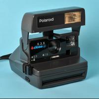 Polaroid 636 Closeup instant camera con scatola