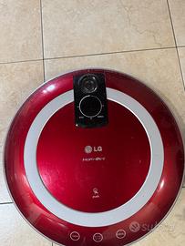 Robottino LG home bot aspirapolvere