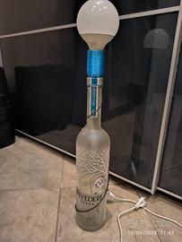 lampade con bottiglie personalizzate