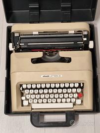 Macchina da scrivere Olivetti Lettera 35 anni '70