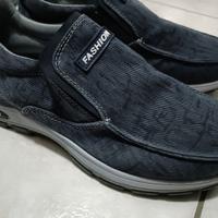 Scarpe uomo nuove tg42/43