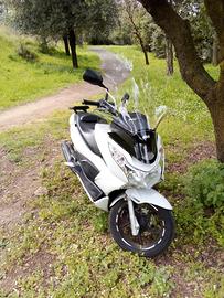 Honda PCX 150 - 2014