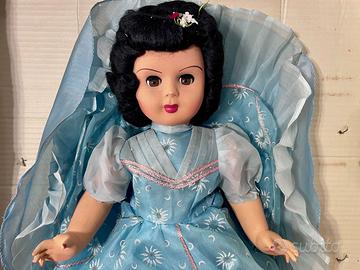 Bambola vintage 70 cm vestito azzurro