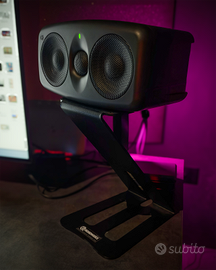 IK Multimedia iLoud MTM MKII + ARC Mic + Stands