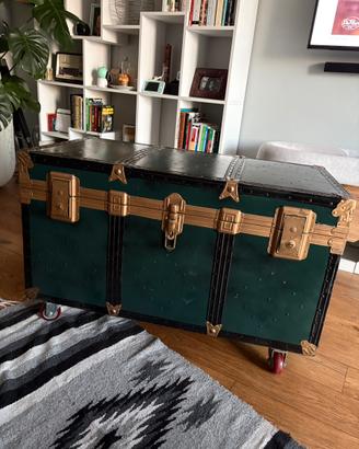 Baule tavolino con ruote