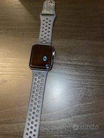 Apple whatch series 3