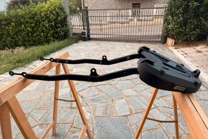 GIVI Telaio e piastra porta bauletto CB500 Hornet