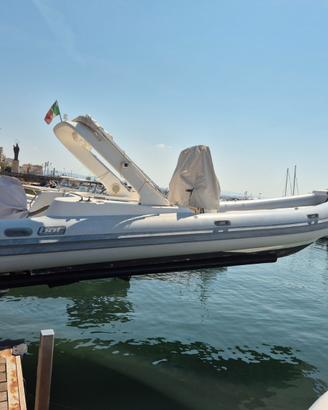 Gommone bat 660-Motore Honda 150 Hp four