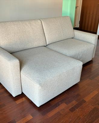Divano 3 posti in tessuto beige