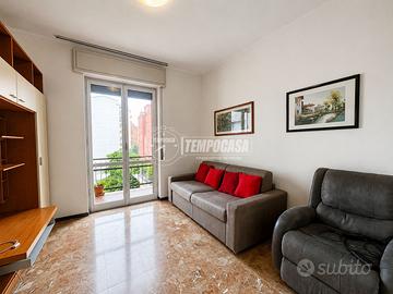 AMPIO E LUMINOSO BILOCALE DI 70 MQ CON BALCONE!