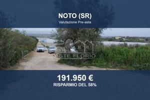 Immobile in asta di 48970 m² a Noto