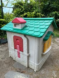 Casetta e scivolo Chicco giochi per bambini