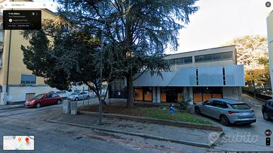 Capannone in centro zona Cava ex Conad e officina