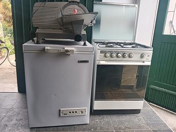 affettatrice  forno congelatore 
