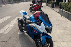 Suzuki gsxr 1000 2011