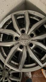 Cerchi smontati da jeep wrangler marca dezent