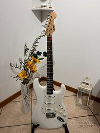 Squier Fender Bullet Strat 2010