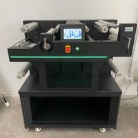 Fustellatore digitale per etichette adesive