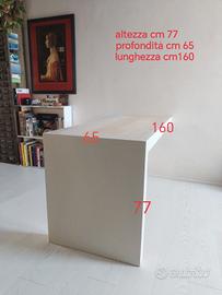 console in legno laccato bianco più piano pietra 