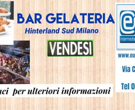 368/19 BAR GELATERIA con appartamento annesso
