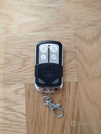 Telecomando j.five quattro canali