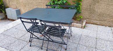 Tavolo da esterno