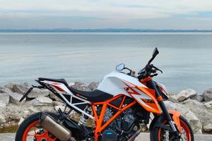 KTM 1290 Super Duke R-SE 2016