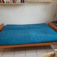Divano letto in legno