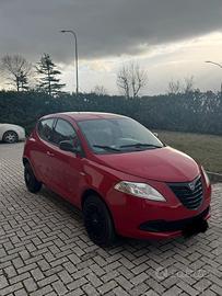 Lancia Ypsilon 0.9 TwinAir Metano – 2015