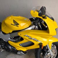 Honda VTR 1000 F Firestorm 2002 FMI come nuova