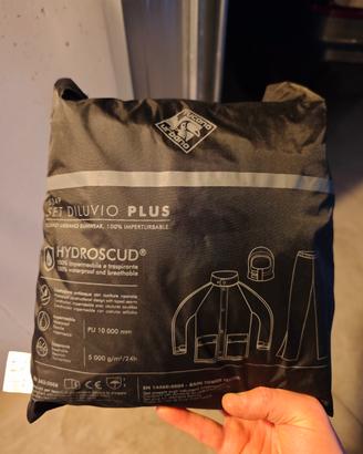 Completo antipioggia Tucano Urbano Diluvio Plus – 