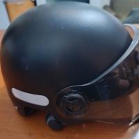 Casco per bici e scooter elettrico