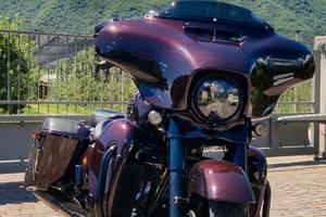 Harley-davidson CVO Street Glide FLHXSE