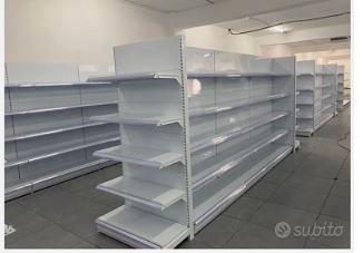 Scaffali da supermercato 