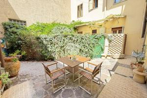 4 LOCALI A FIRENZE