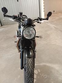 Triumph Speed twin 900