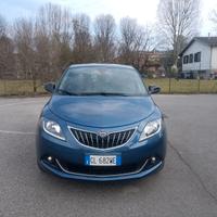 Lancia Ypsilon Gold plus Hybrid come nuova