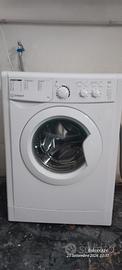 Lavatrice Indesit 6 kg, 1200 giri