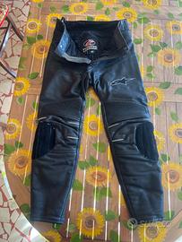Pantaloni in pelle moto