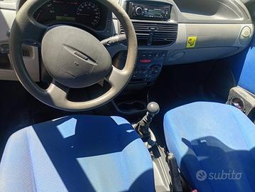 FIAT Punto 2a serie  Punto 1.2i cat 5P METANO