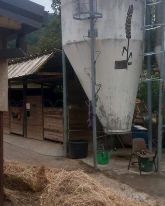 Silos cereali per animali