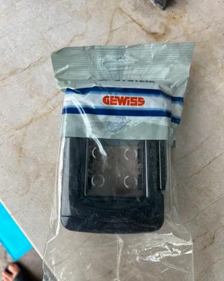Placca stagna Gewiss