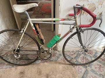 Bicicletta firmata Moser