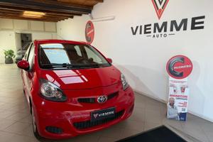 Toyota Aygo 1.0 12V VVT-i 5 porte Sol