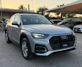 AUDI Q5 40 TDI 204CV qu. S tr. Business Sport