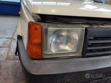 Proiettore destro FIAT PANDA del 2000