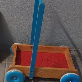 carrello porta giochi in legno