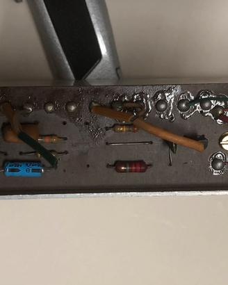 Reverbero ex organo farfisa