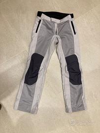 Pantaloni moto estivi traforati